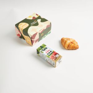 Snack Box ครัวซองต์มีไส้ 1 + น้ำผลไม้ 1