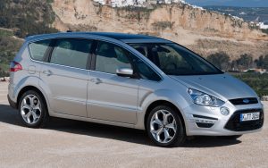 Ford S-MAX od 10/2010 do r. výroby 6/2015 5 míst