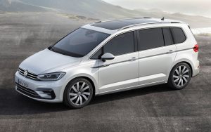 VW TOURAN od r. výroby 10/2015
