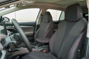 &Scaron;koda Enyaq iV design Exclusive vzor 88/A + červen&eacute; pro&scaron;it&iacute;